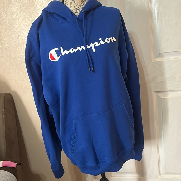 Men’s Champion pull over - Picture 1 of 4
